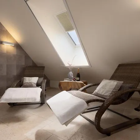 Strandkrone 公寓 青斯特